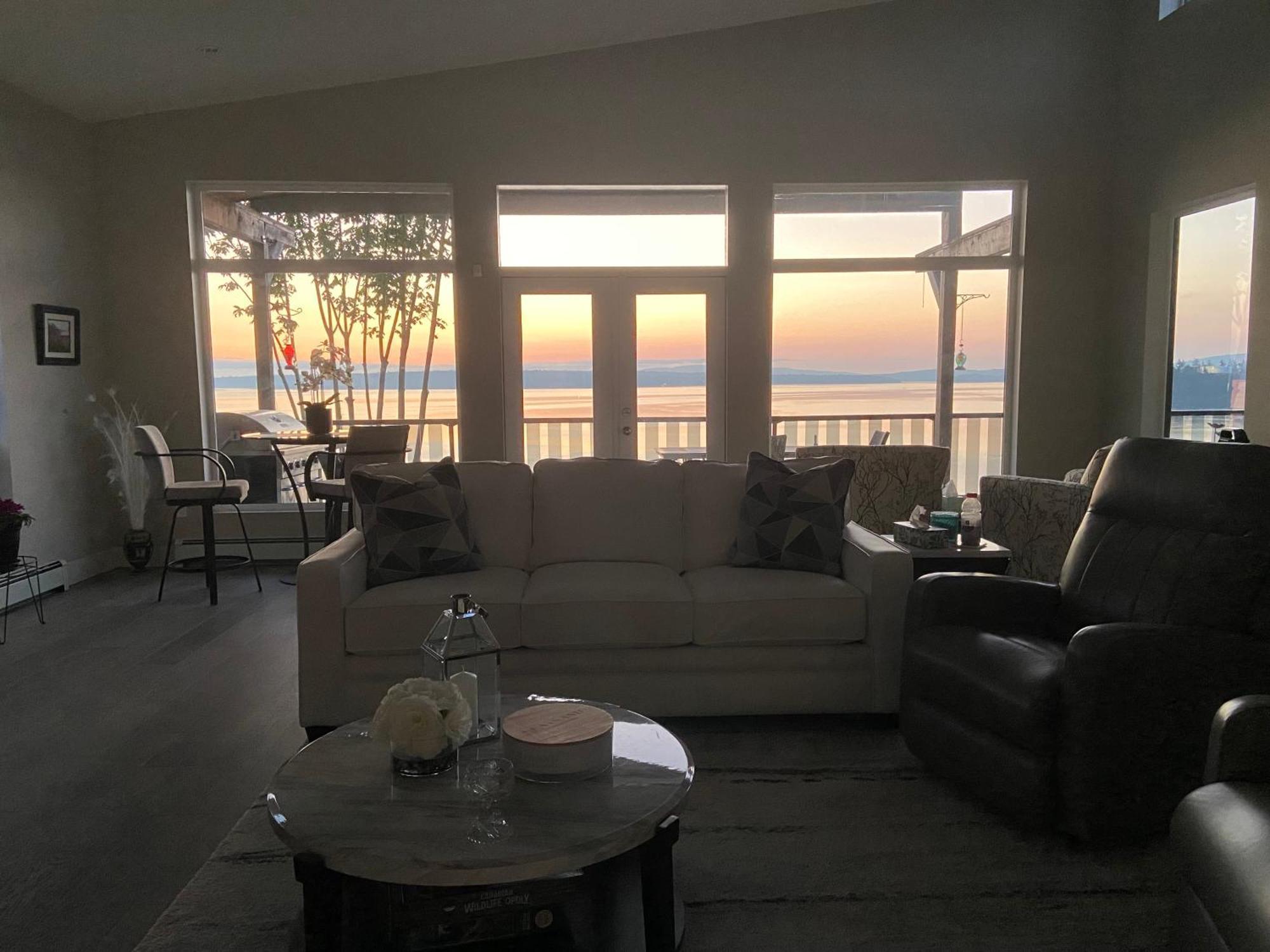 Edgewater Chemainus公寓 外观 照片